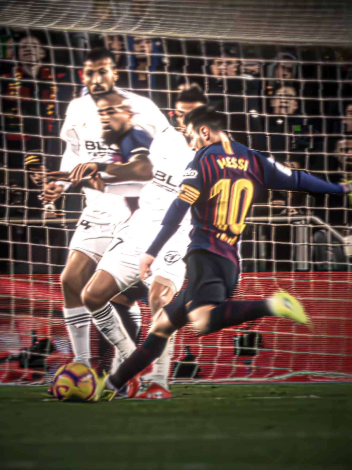 , Football: Duo magique. . . …
|Tik Tok